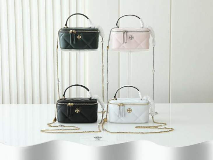 Picture of Tory Burch Handbags _SKUfw237713373fw